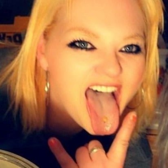 Meet your Posher, Angel arlene - Picture 1 of 1